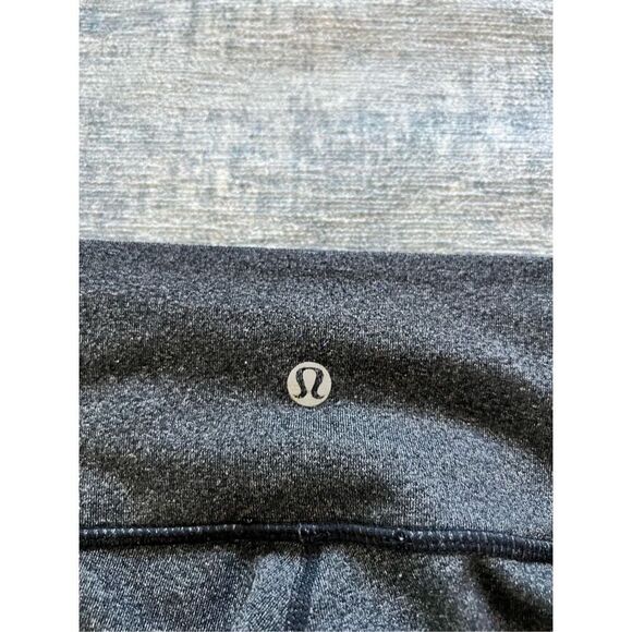 Lululemon Dark Heathered Charcoal Gray Align Cropped Leggings Size 8 - Picture 3 of 7